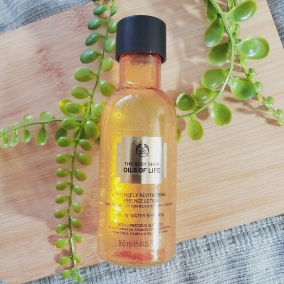 THE BODY SHOP Limited Edition Set + BATH And BODY Set - Picture 9 of 16